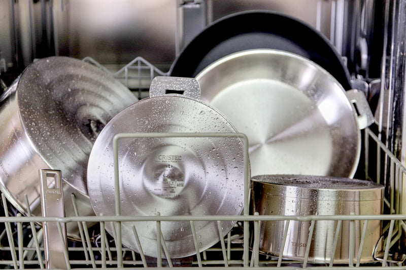 How to Clean Stainless Steel Pots and Pans